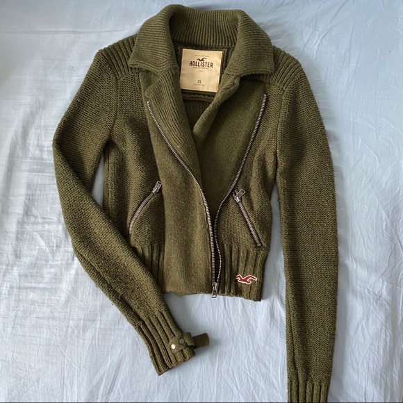 Hollister Green Asymmetrical Zipper Knit Sweater - Picture 4 of 7